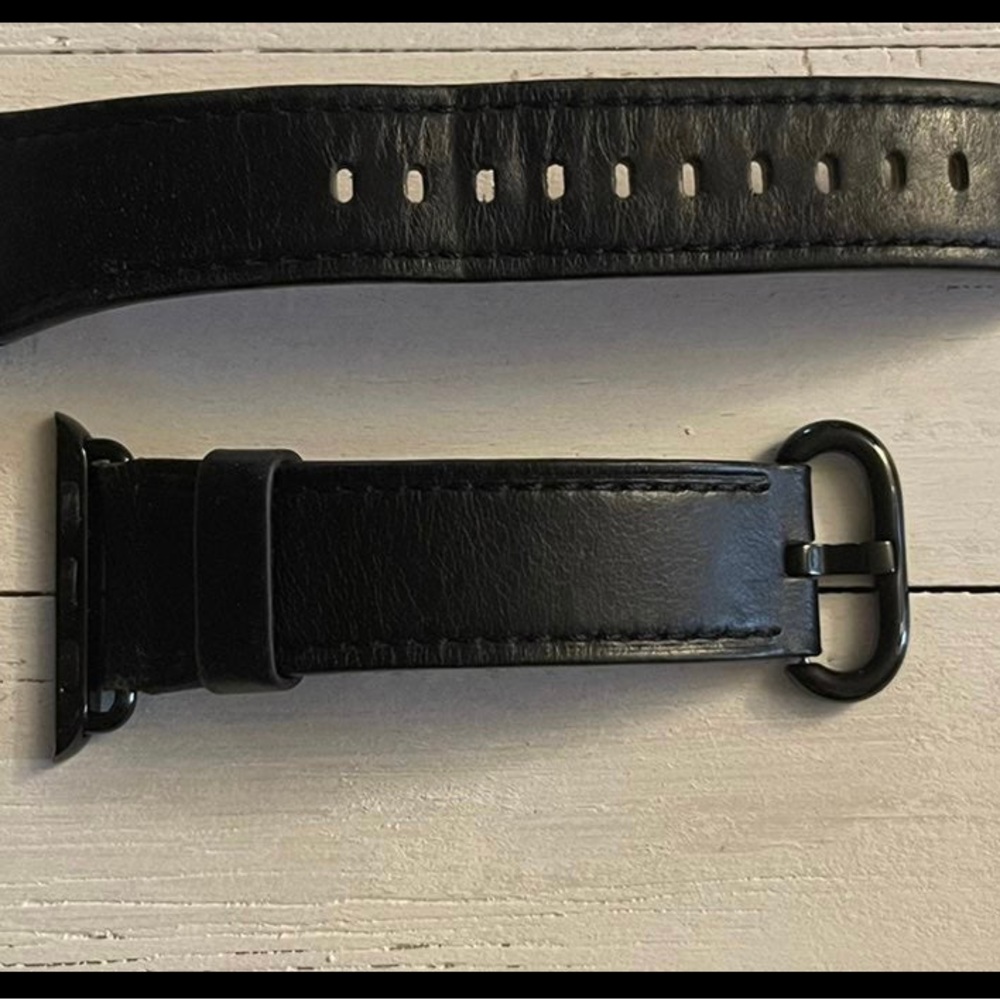 Apple Watch leather band